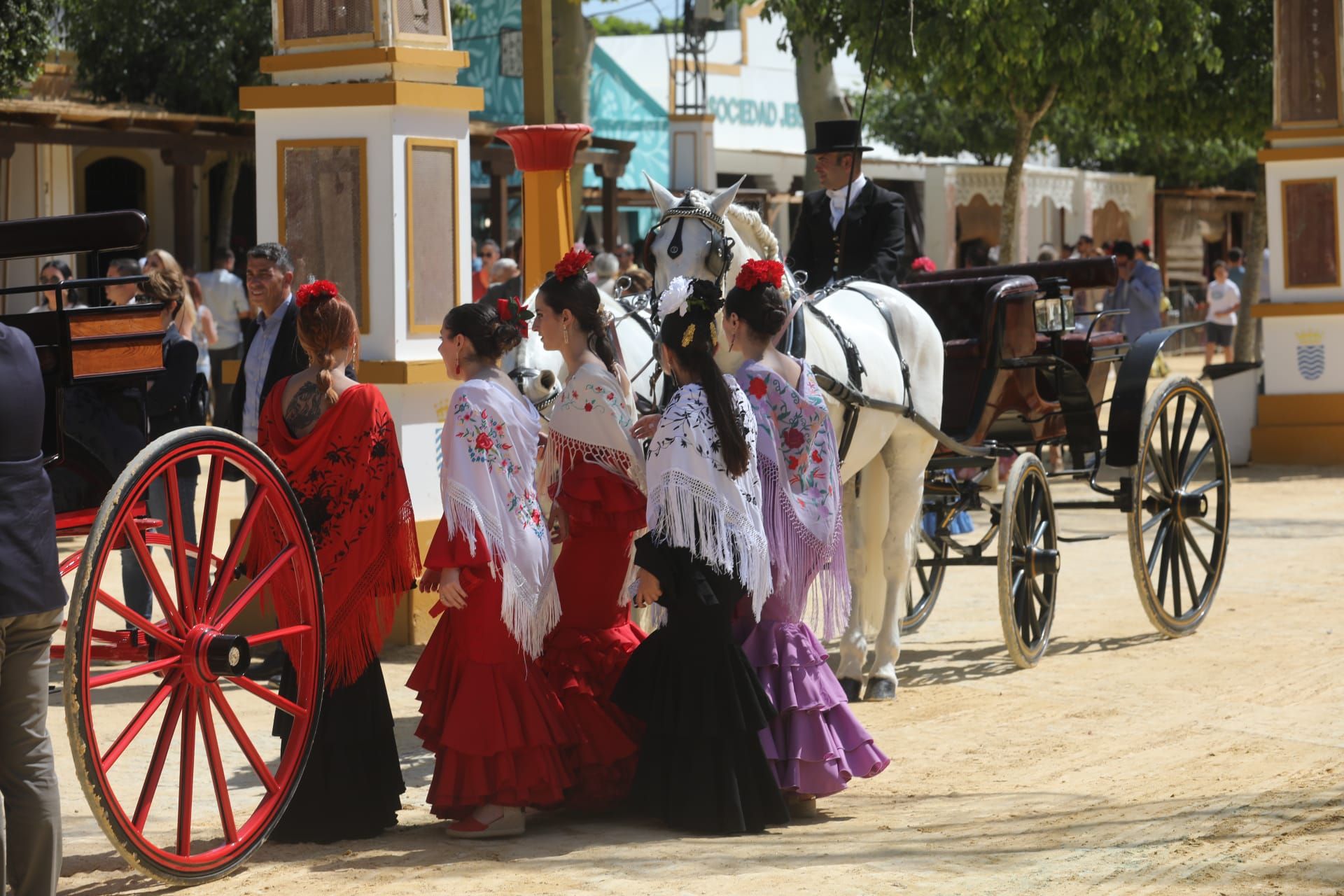 Fotos: Gran ambiente en el domingo de Feria de Jerez