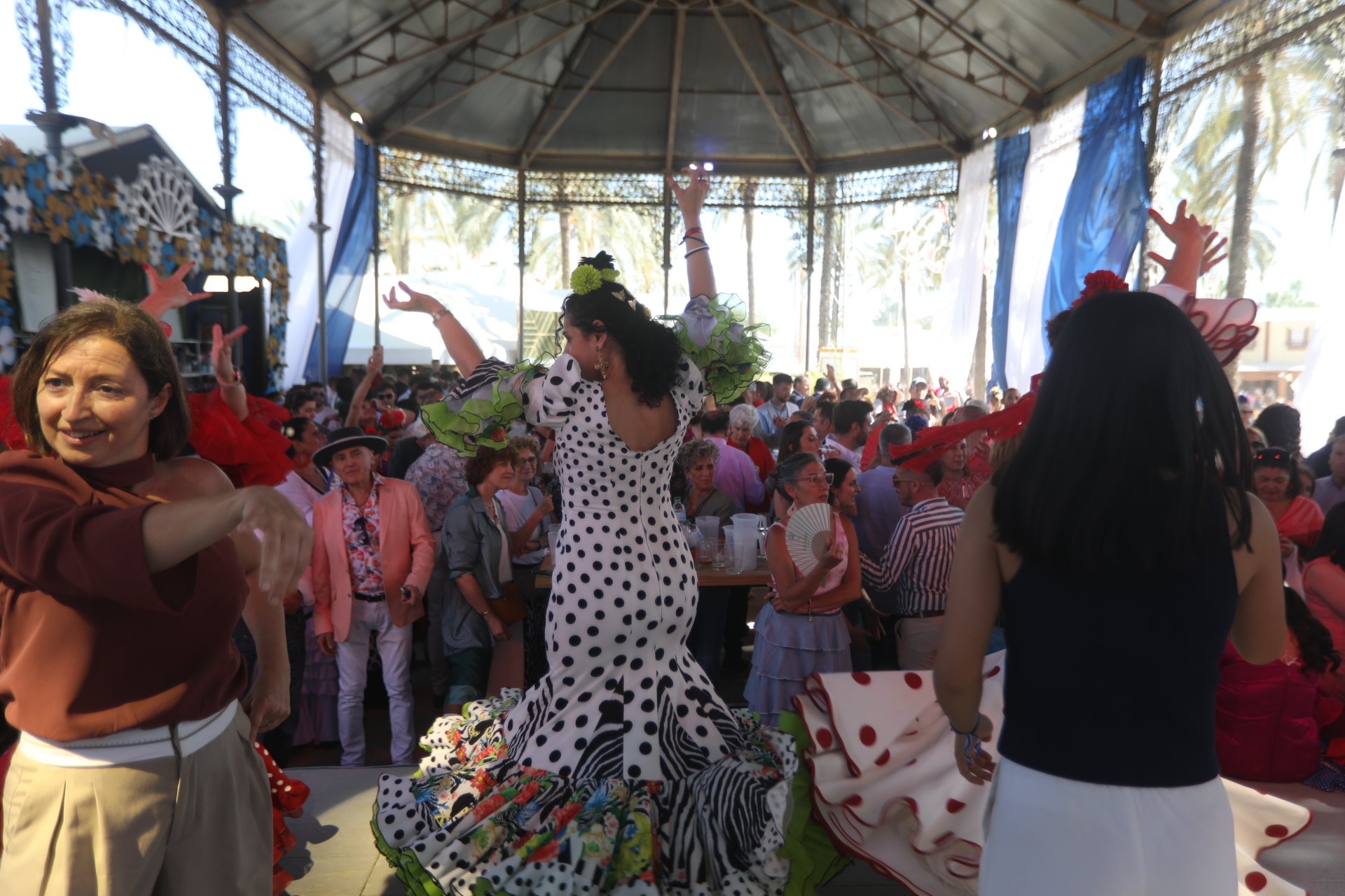 Jerez disfruta de su lunes de Feria