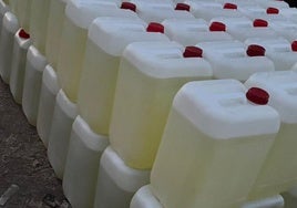 Más de 11.000 litros de gasolina intervenidos a petaqueros del narco  y tres intentos de fuga en El Puerto