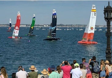 La nueva grada para la SailGP rebaja el coste del Ayuntamiento de Cádiz para el evento en 89.000 euros