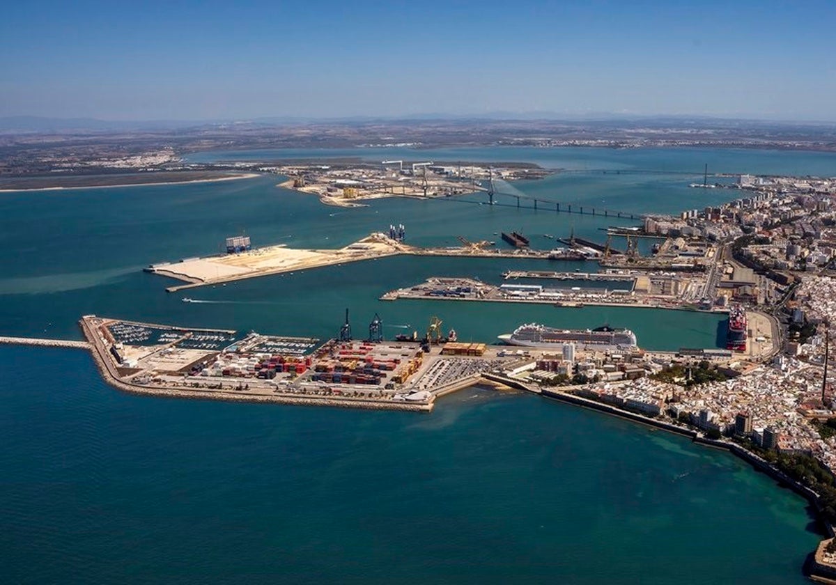 El Puerto de Cádiz se abre a los estudiantes de la provincia