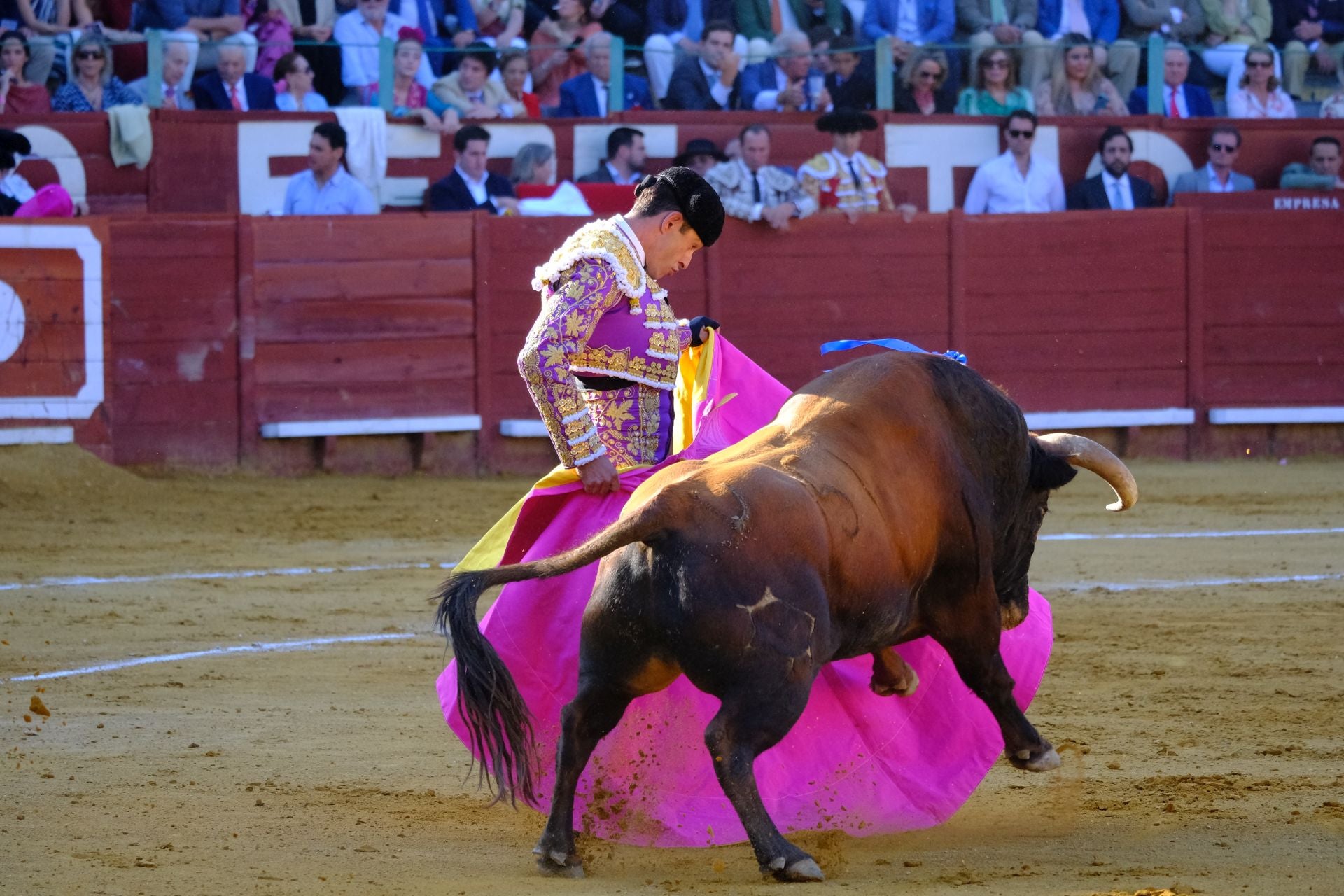 Fotos: Talavante y Roca Rey brillan en Jerez