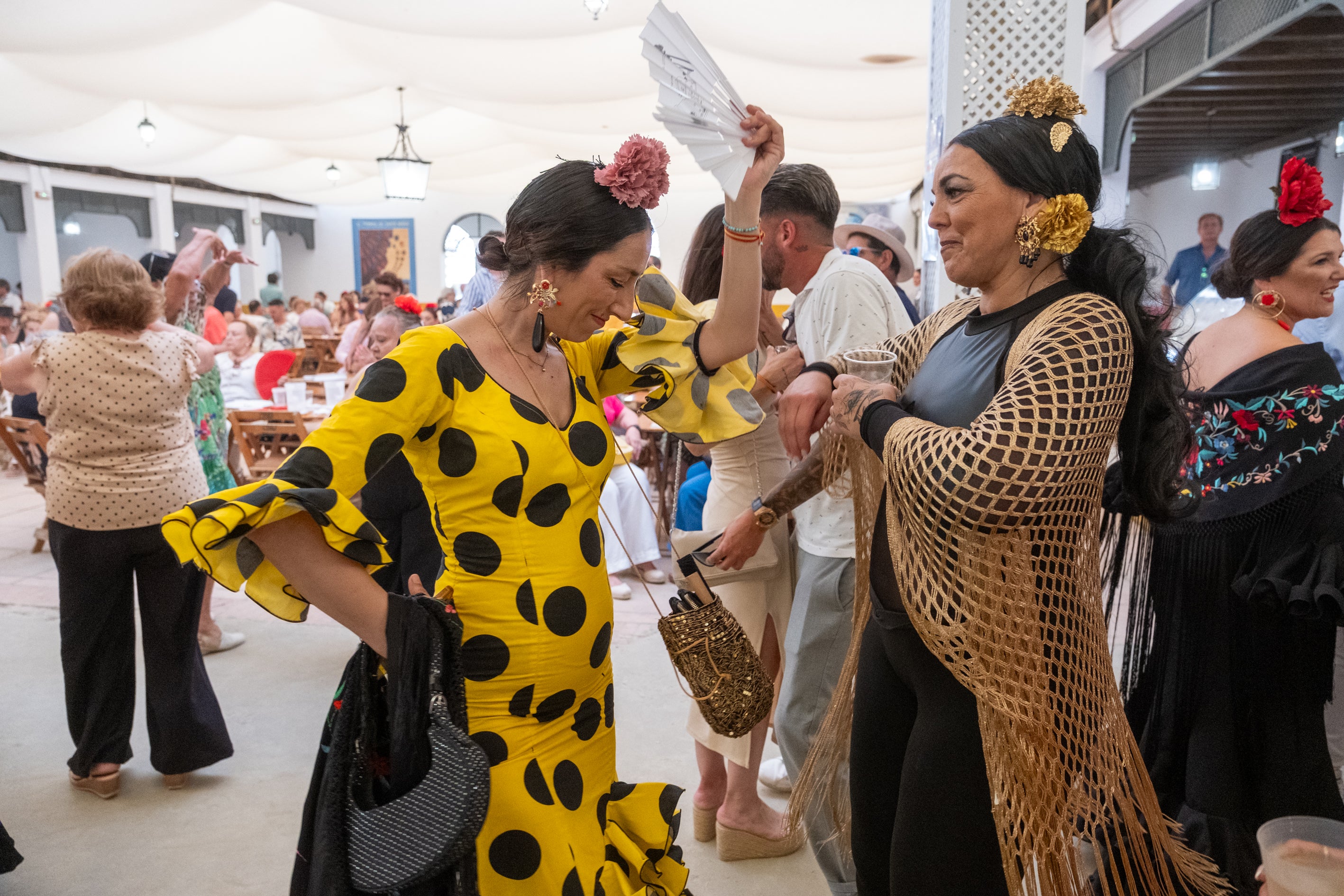 El calor marca el jueves de Feria en El Puerto