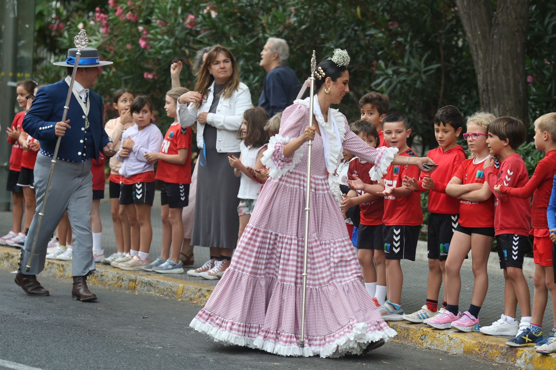 Fotos: La hermandad del Rocío de Cádiz, camino de la aldea