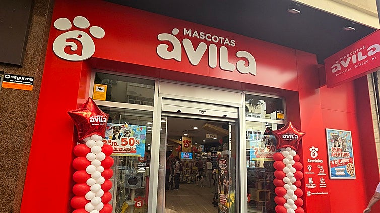 Mascotas Ávila abre una nueva tienda en Cádiz capital
