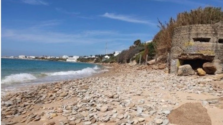 El Ayuntamiento de Barbate convoca una concentración este sábado en Los Caños por la regeneración de la playa