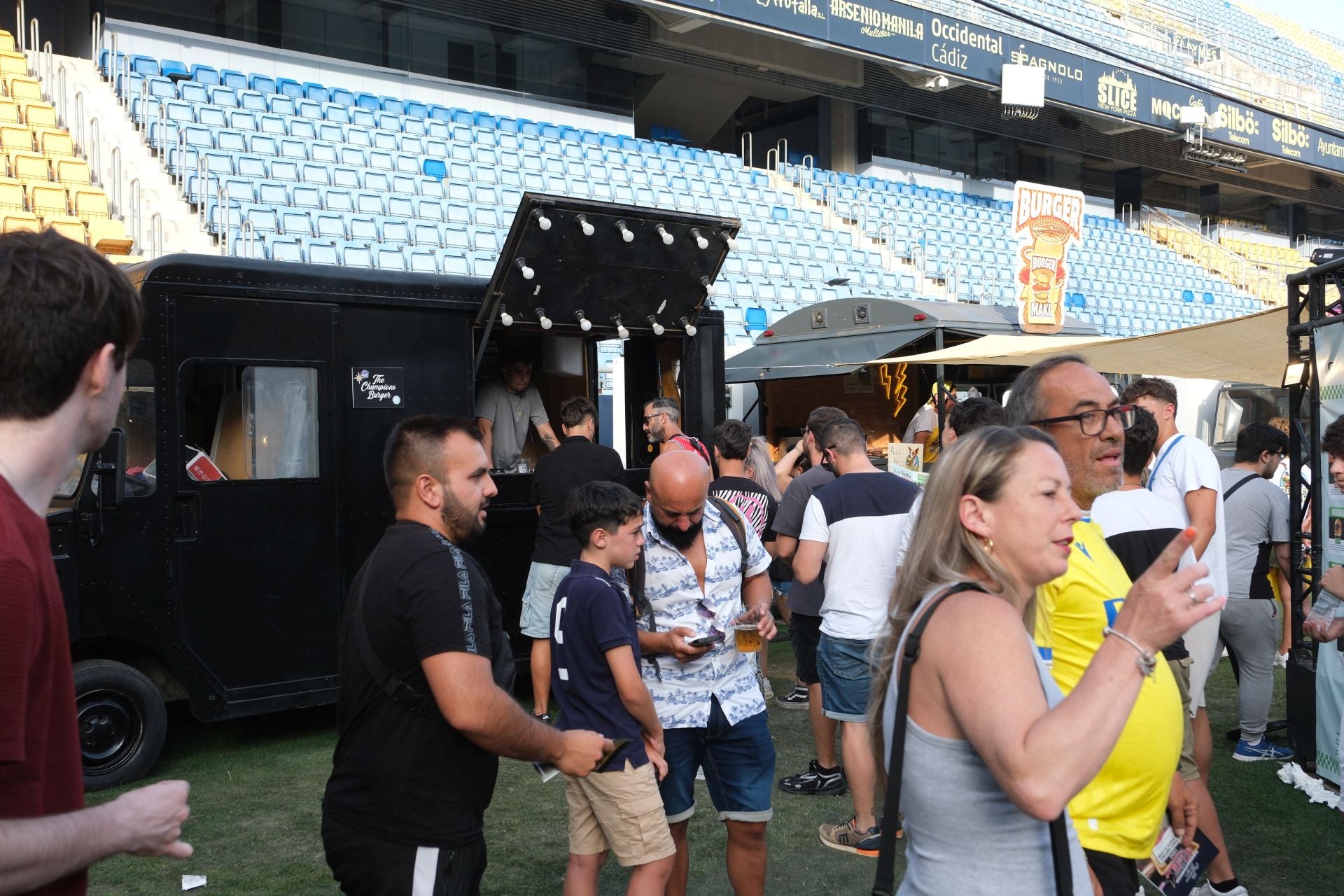 Fotos: Éxito este sábado en The Champions Burger Cádiz 2025