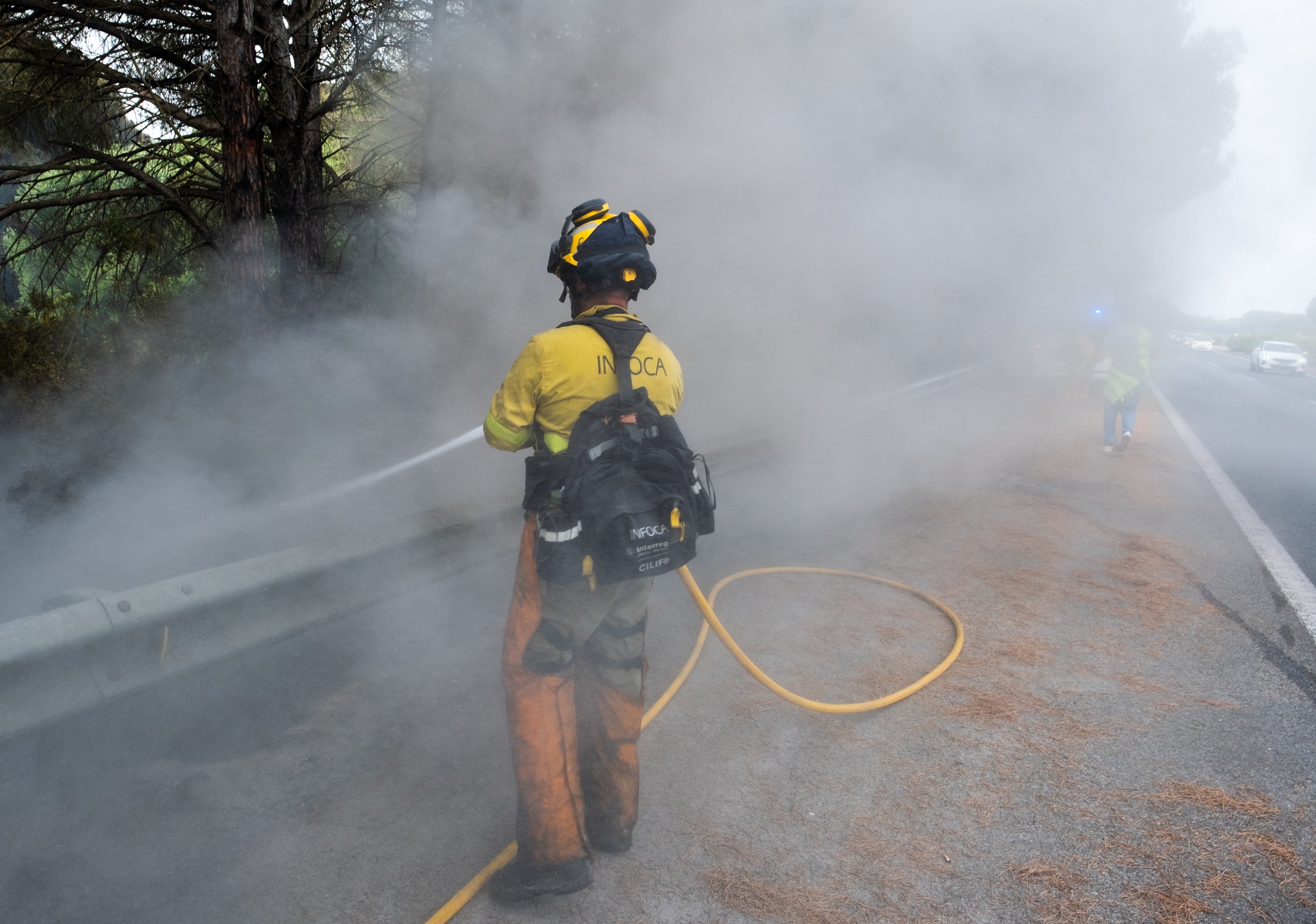 Fotos: Las imágenes del incendio de Puerto Real
