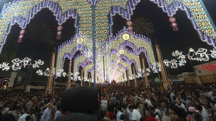 Las ferias de Cádiz provocan un repunte de Covid, gripe y bronquitis por las aglomeraciones