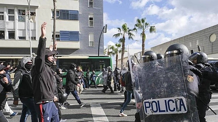 La patronal del Metal aclara que «las empresas cumplen y no hay motivos para la huelga»