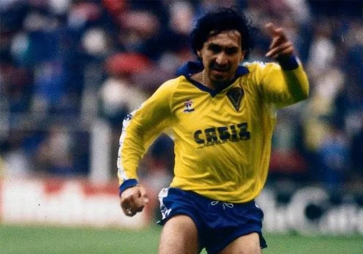 Mágico González