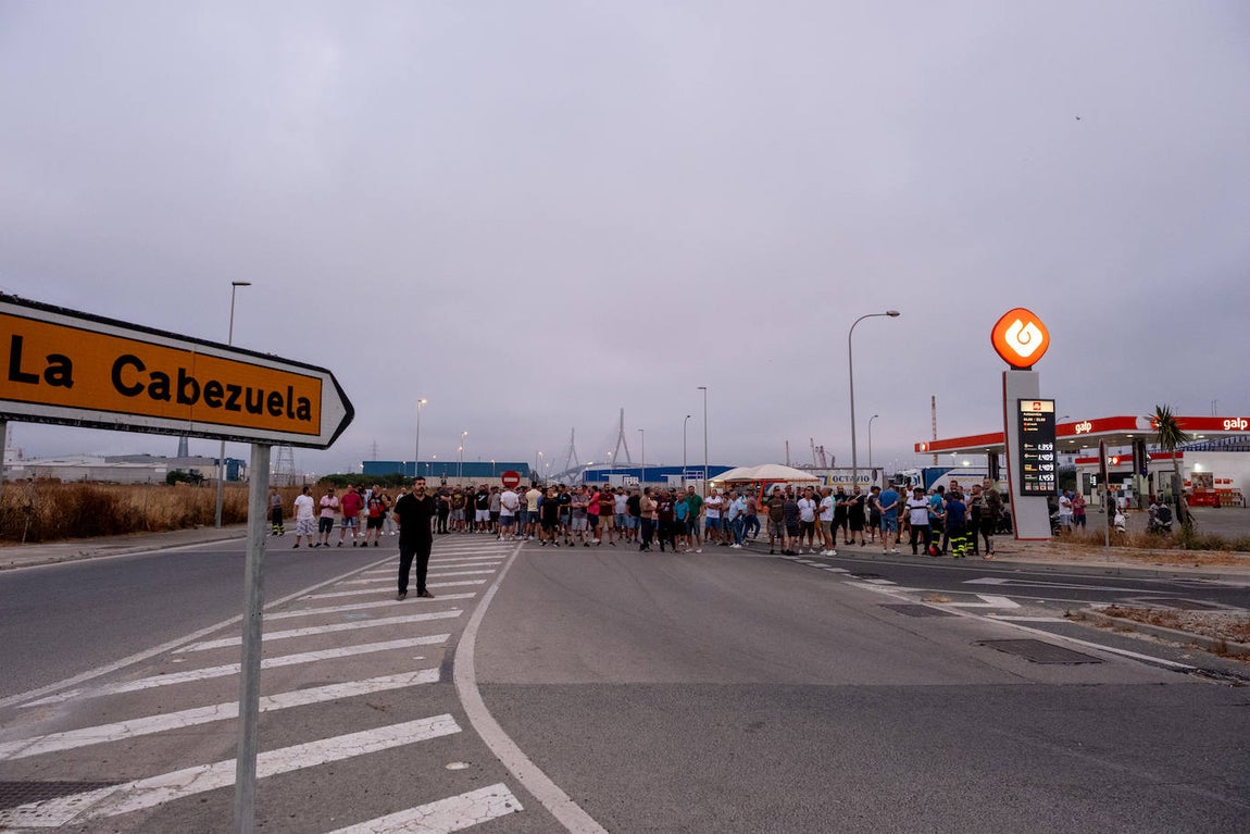 FOTOS: Primera jornada &quot;caliente&quot; en la huelga del Metal en Cádiz (II)