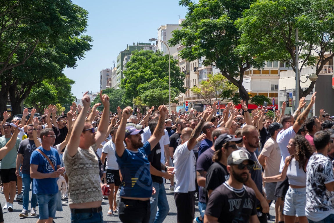 Fotos: Así ha sido la protesta de la huelga del metal en Cádiz de este miércoles