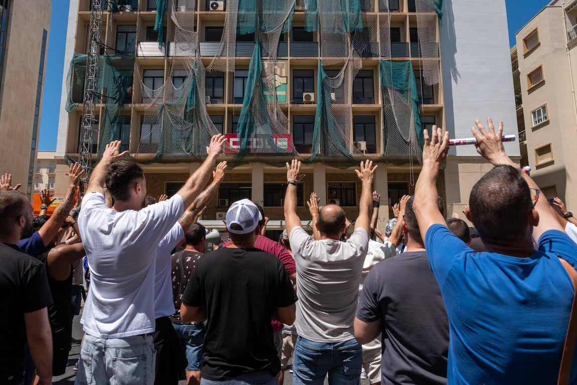 Fotos: Así ha sido la protesta de la huelga del metal en Cádiz de este miércoles