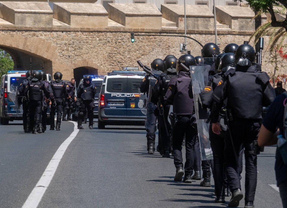 Fotos: Así ha sido la protesta de la huelga del metal en Cádiz de este miércoles