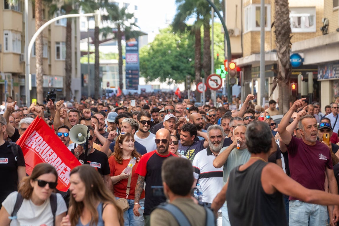 Fotos: Así ha sido la protesta de la huelga del metal en Cádiz de este miércoles
