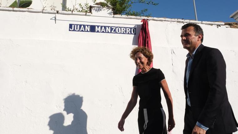 Juan Manzorro, eterno en el callejero de Cádiz
