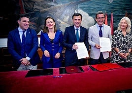 La Junta y el Ayuntamiento de Cádiz se alían para fortalecer las capacidades de la industria auxiliar naval