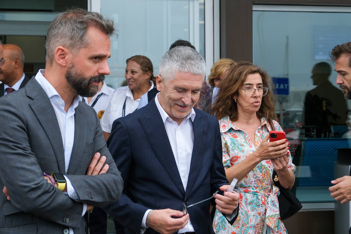 Fotos: Grande-Marlaska visita el puerto de Tarifa