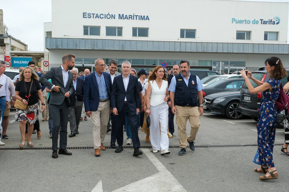 Fotos: Grande-Marlaska visita el puerto de Tarifa