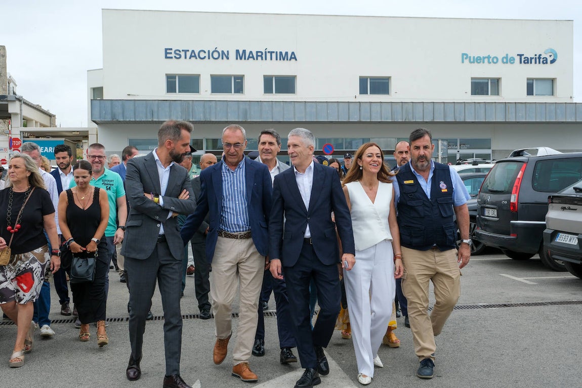 Fotos: Grande-Marlaska visita el puerto de Tarifa