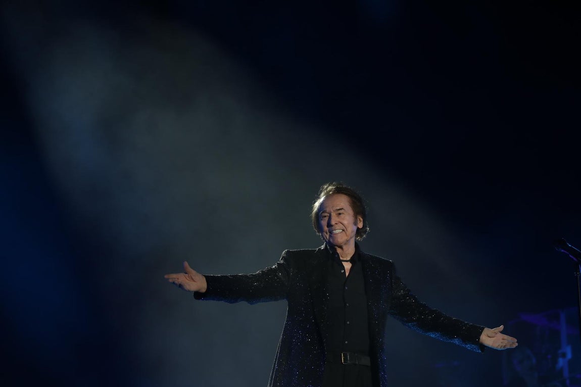 Fotos: Las imágenes del concierto de Raphael en Concert Music Festival