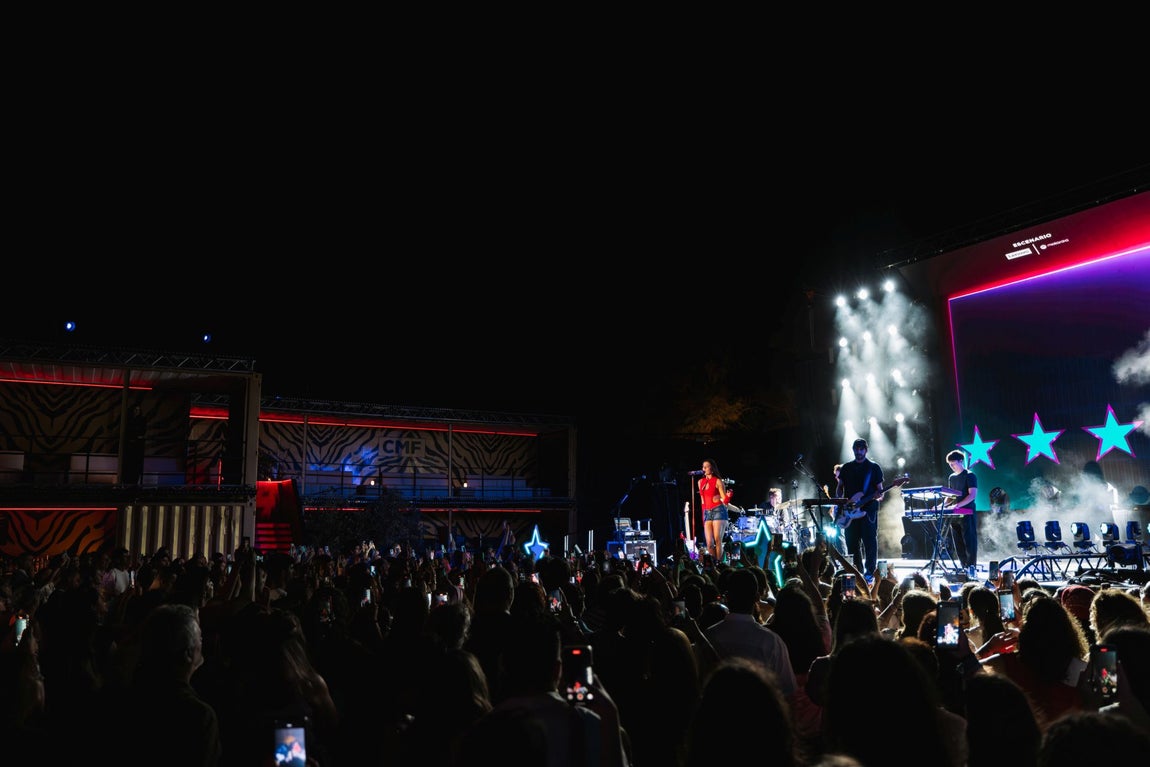 Fotos: Chiara Oliver en Concert Music Festival
