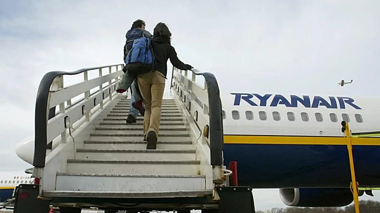 Pinchazo en ocupación del aeropuerto de Jerez