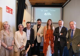 Fotos: Manu Sánchez, rodeado de amigos y familiares en el premio 'Gaditano de adopción'