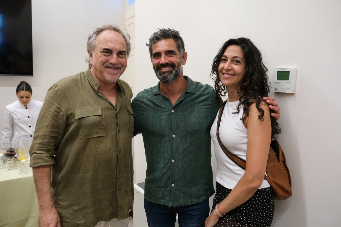 José Luis García Cossío, Jesús Bienvenido Saucedo e Inés Sánchez