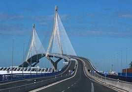 Un total de 22,9 millones para la conservación de los accesos a Cádiz por los dos puentes
