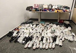 Intervenido casi medio millar de artículos falsificados en el Paseo Marítimo de Valdelagrana