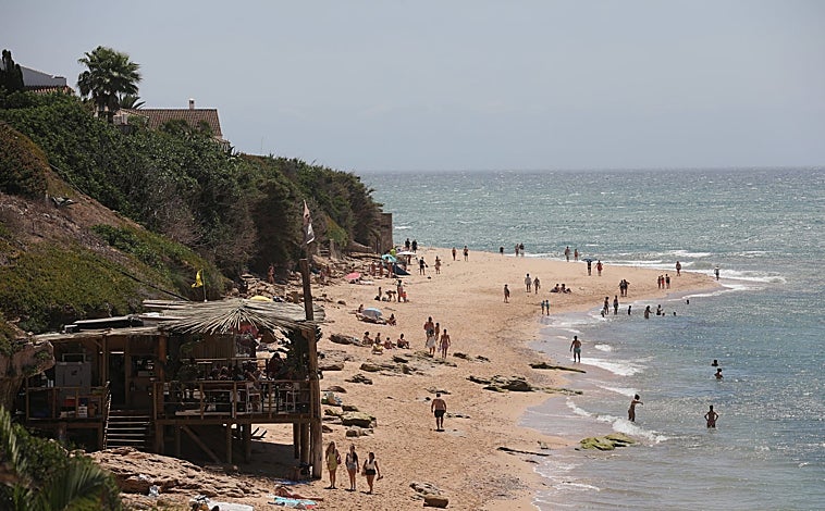 Imagen principal - Un verano a duras penas en Los Caños de Meca