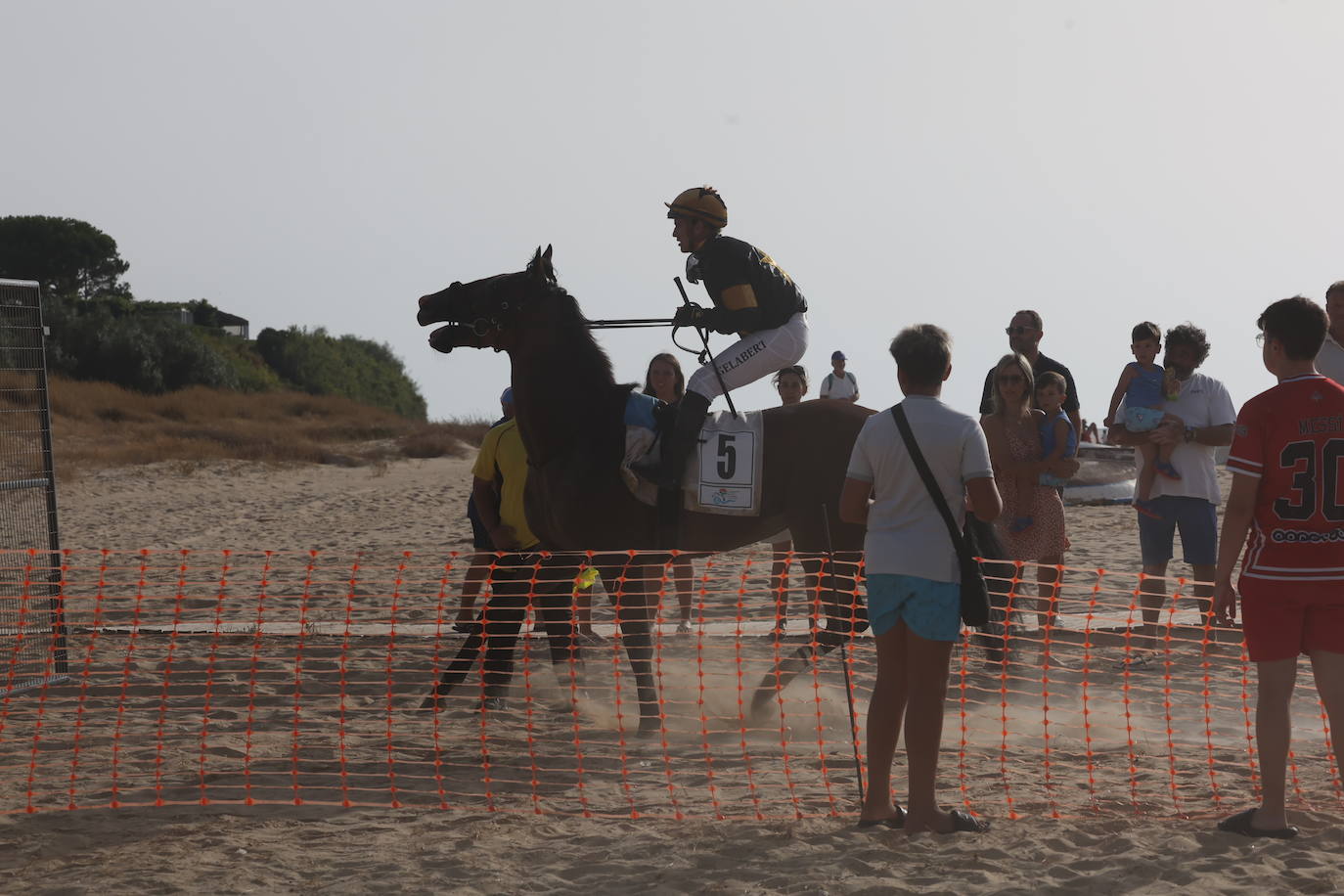 Fotos: Las Carreras de Caballos de Sanlúcar dan sus primeras galopadas
