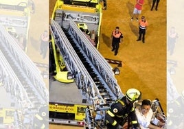 Se estropea el ascensor de la Plaza de Toros de El Puerto y tienen que venir los bomberos para bajar a los asistentes: «Vaya faena después de ver a Morante»