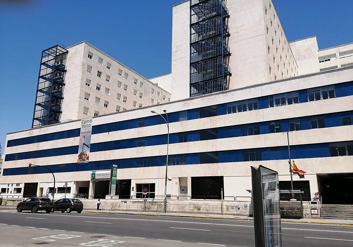 Inversión de más de 2,1 millones de euros en hospitales y centros de Salud de Cádiz