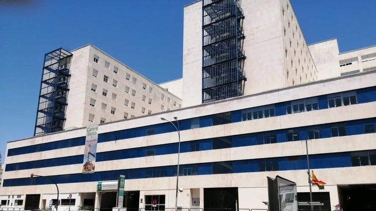 Inversión de más de 2,1 millones de euros en hospitales y centros de Salud de Cádiz