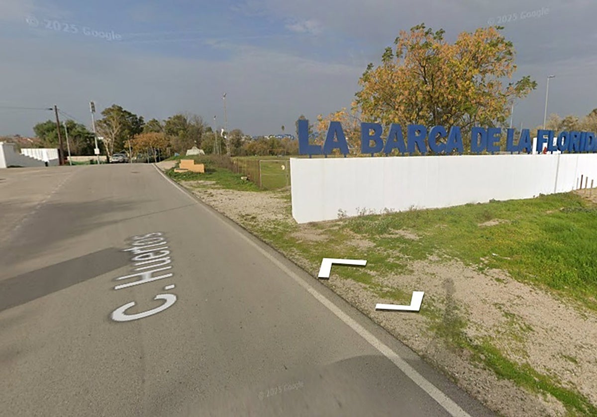 Muere un motorista tras chocar contra un muro en La Barca de la Florida