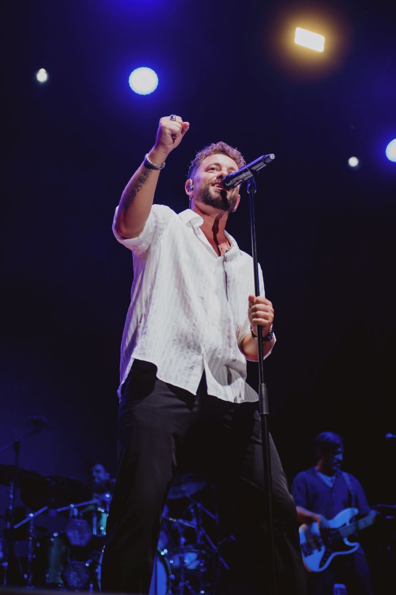 Fotos: Los Caños y Cádiz viajan en el tiempo en un concierto que deja huella