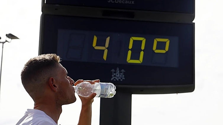 Los avisos por la ola de calor llegan a Cádiz y en algunas zonas se superarán los 40 grados
