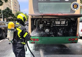 La flota de los autobuses urbanos de Cádiz hace aguas