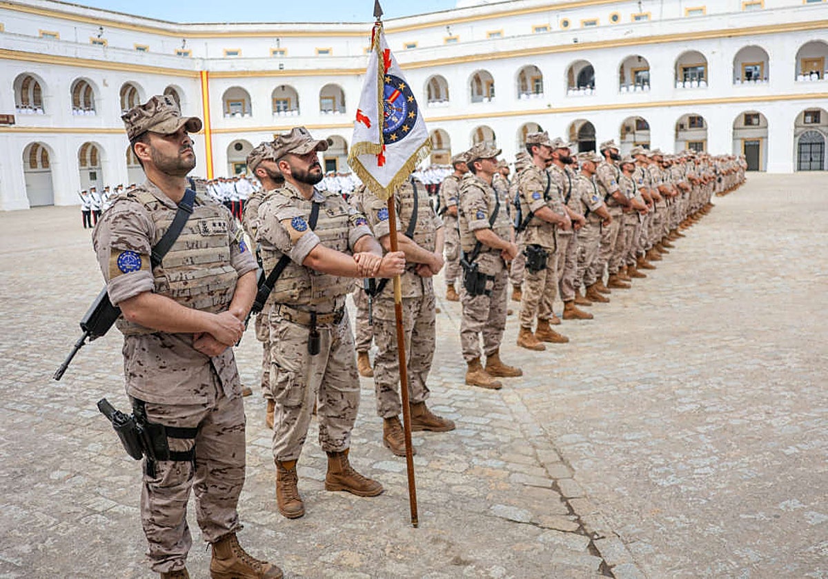 Miembros de la Brigada de Infantería de Marina de San Fernando.