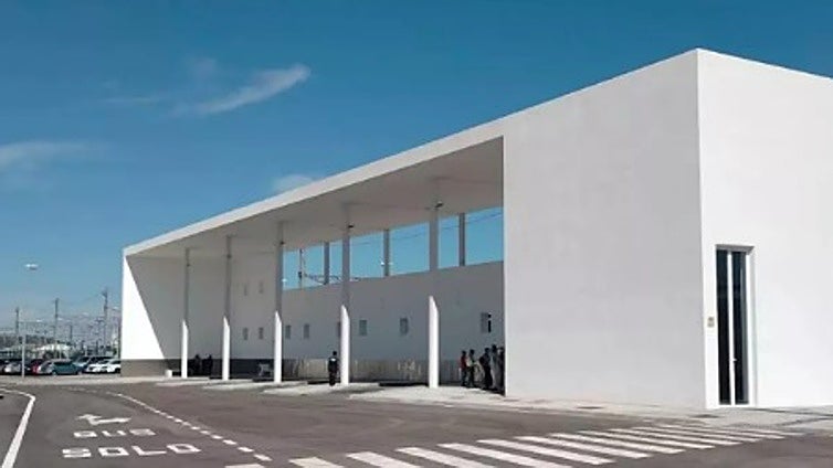 El Puerto estrena su intercambiador intermodal con cinco líneas de autobús