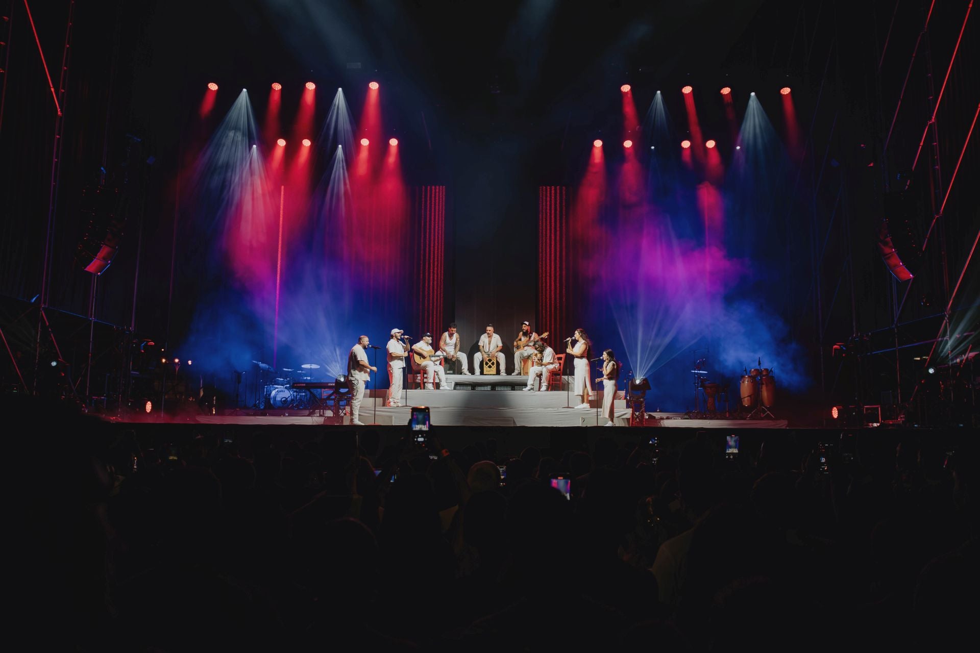 Fotos: Así fue el esperado concierto de Maka en el muelle de Cádiz