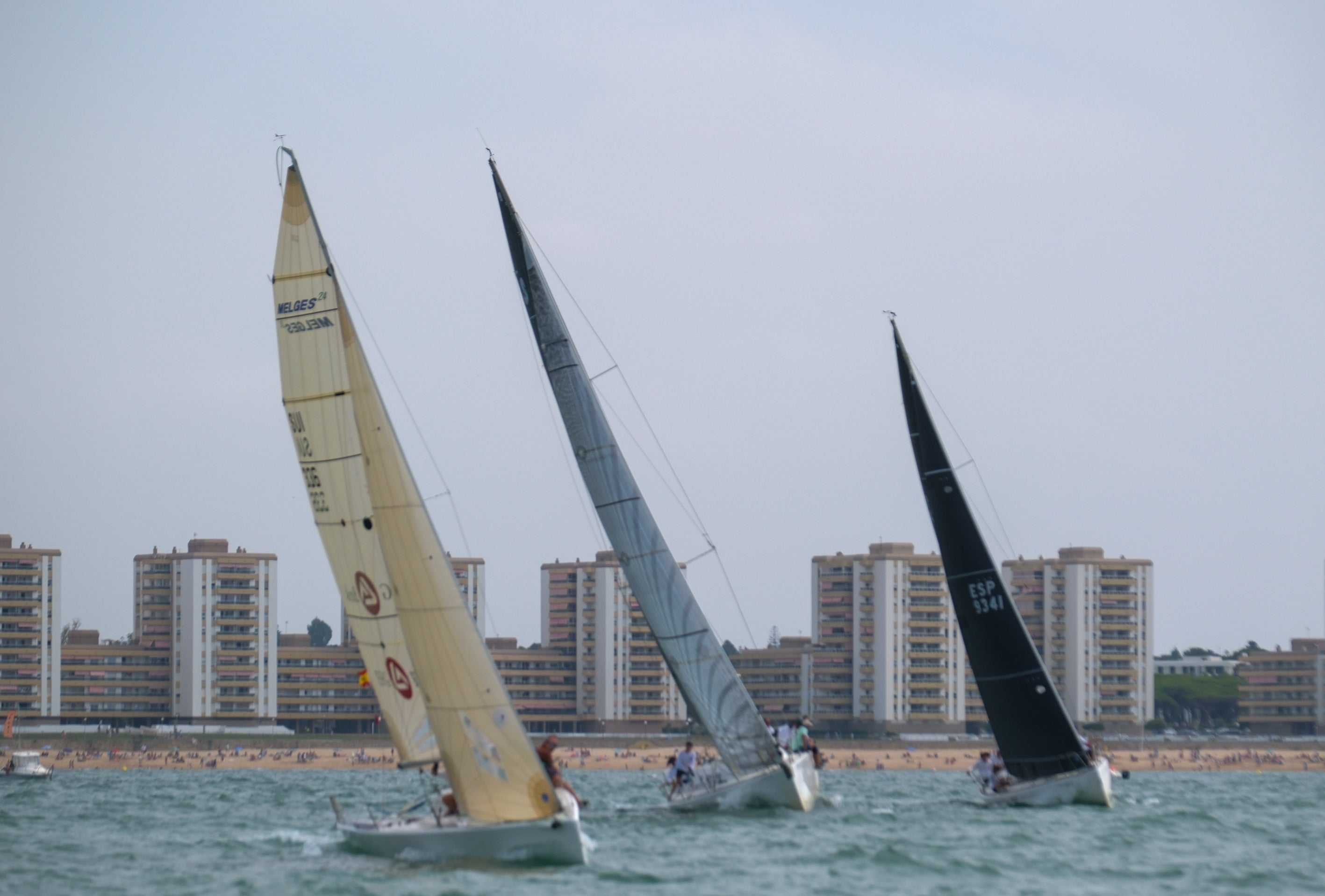 FOTOS: El Brujo de Federico Linares, campeón absoluto de la LIV Semana Náutica de El Puerto