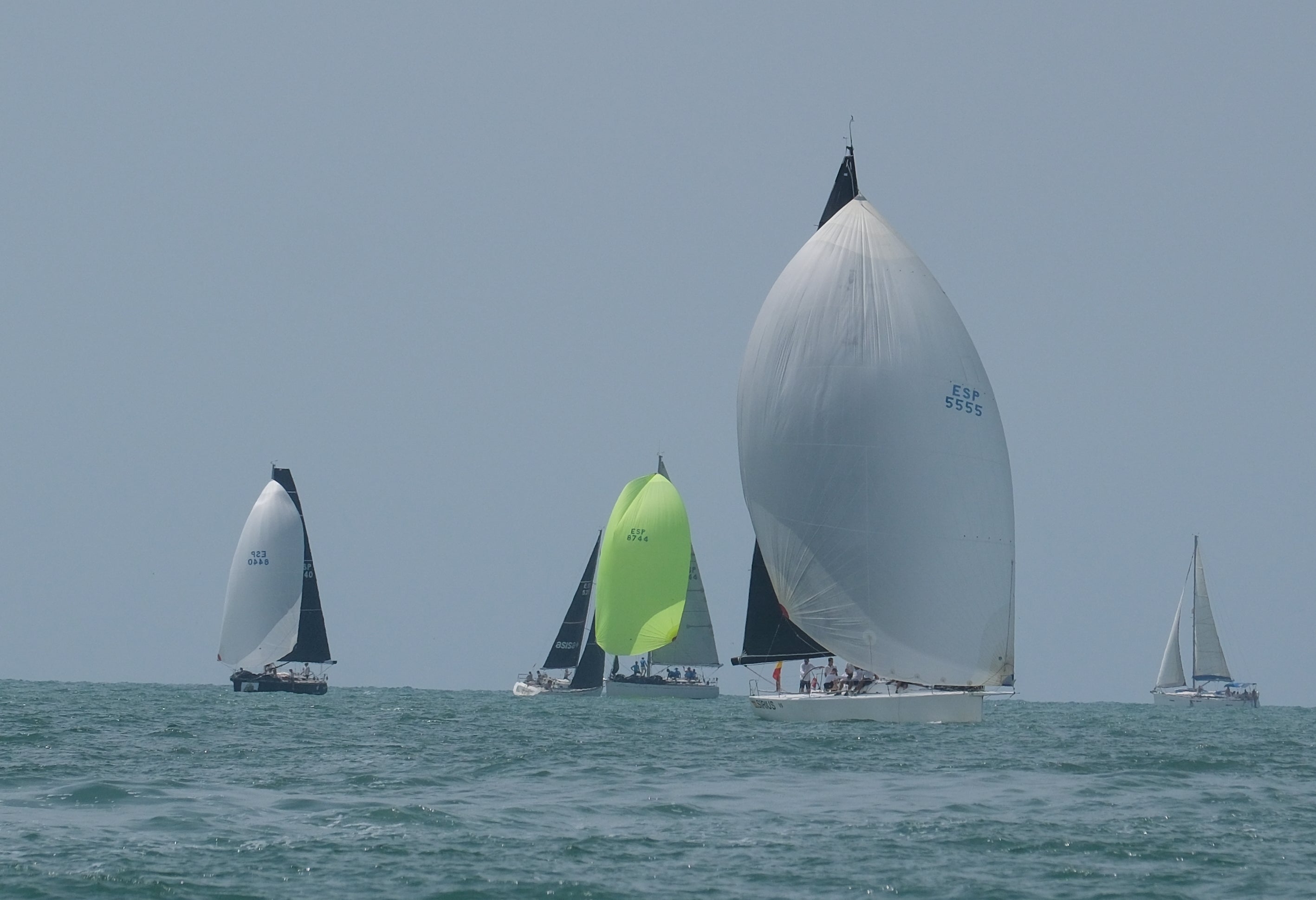 FOTOS: El Brujo de Federico Linares, campeón absoluto de la LIV Semana Náutica de El Puerto