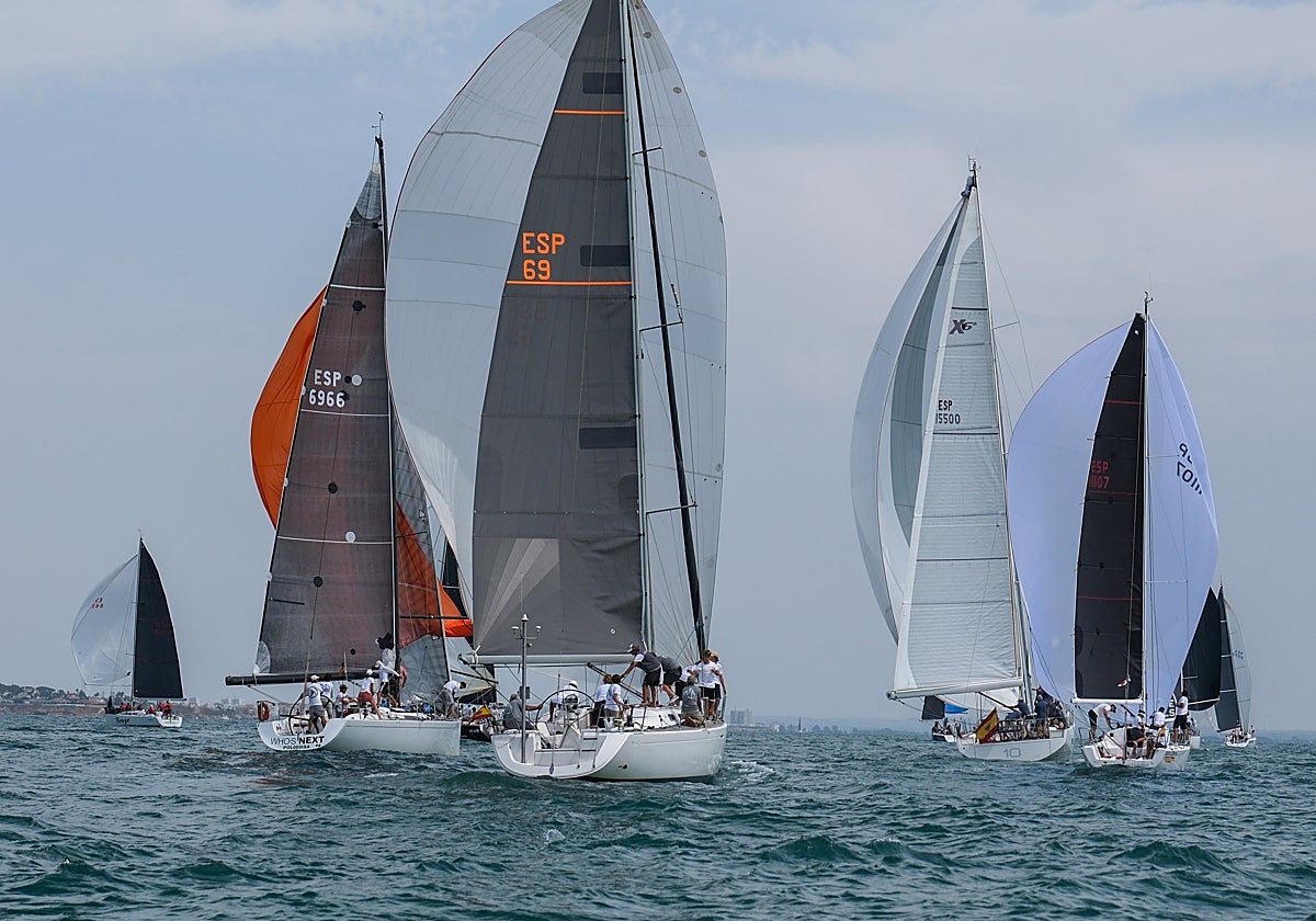 FOTOS: El Brujo de Federico Linares, campeón absoluto de la LIV Semana Náutica de El Puerto