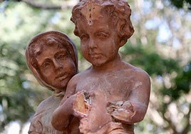 Lamentable acto vandálico en Cádiz contra la querida Fuente de los Niños del Paraguas del Parque Genovés