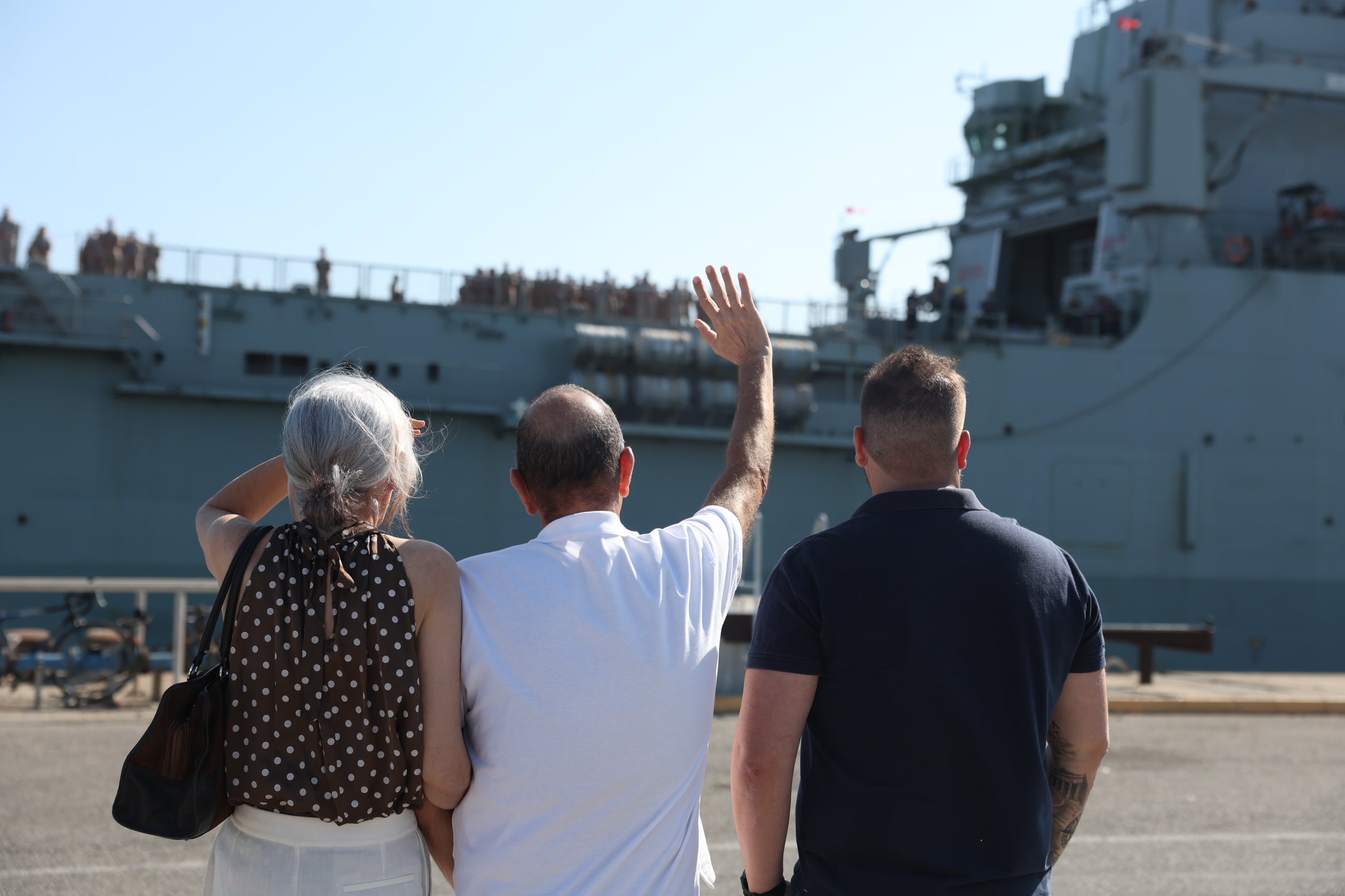 Así ha salido la salida del buque &#039;Galicia&#039; de la Base de Rota