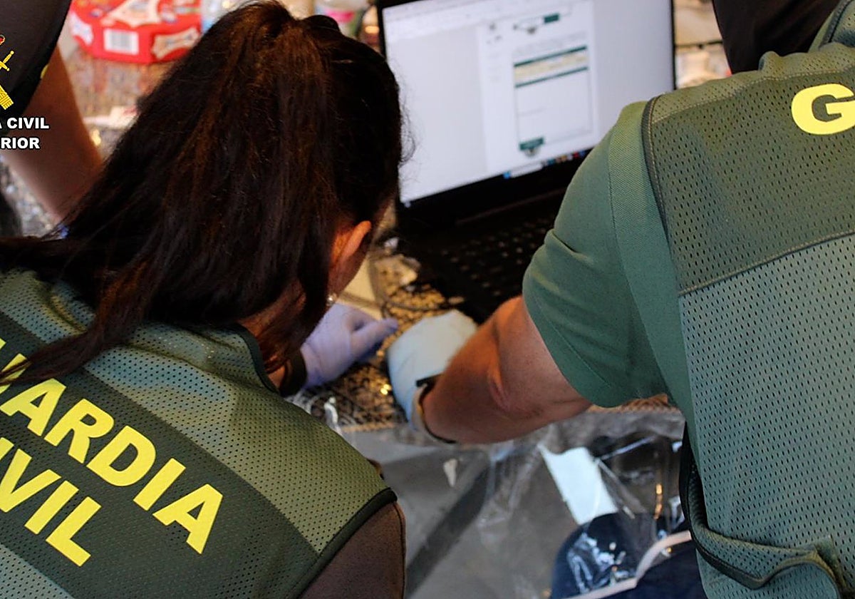 Detenido en Algeciras un acusa de tres delitos de acoso sexual a una menor en Teruel